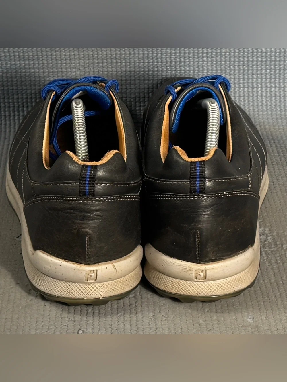 FootJoy Versaluxe Men’s Black Leather Soft Spike less Golf Shoes 57254 Size 11